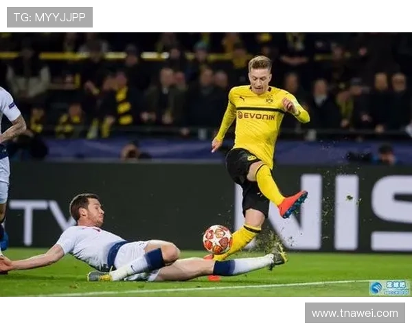 多特争冠关键阶段掉链子情况分析:当前表现波动对赛季走势的影响 多特争冠关键阶段掉链子情况分析:当前表现波动对赛季走势的影响