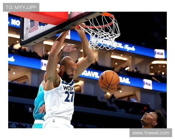 拉塞尔内线防守主导篮板对比张伯伦显著拉开球队优势